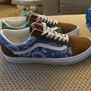 Vans Old Skool Mens Peace Paisley Bandana Blue Brown New No Box Sz 9.5